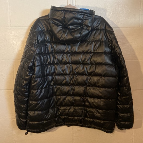 Cole Haan Men Plain Vegan Leather Puffer Jacket, Black/Blue size L - Picture 9 of 13